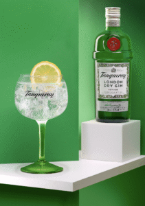 daniele scalera fotografo still life siena gin tanqueray