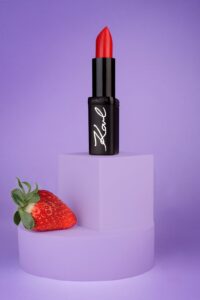 daniele scalera fotografo still life SIena e Firenze - rossetto L'oreal beauty